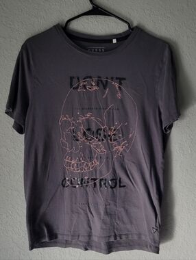 Vintage GUESS Mens Short Sleeve T Shirt Small Skull Embroidery Y2K Graphic Tee